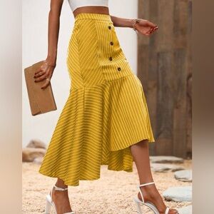 Yellow Striped Button Down Women's Skirt. Size S